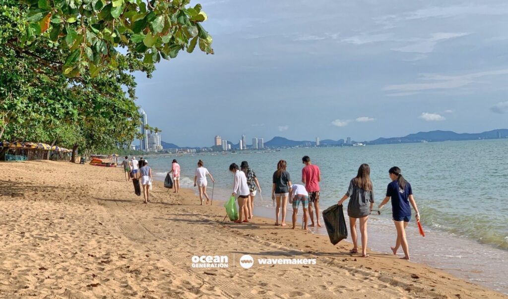Ferra, a Wavemaker took part in a beach clean in Thailand